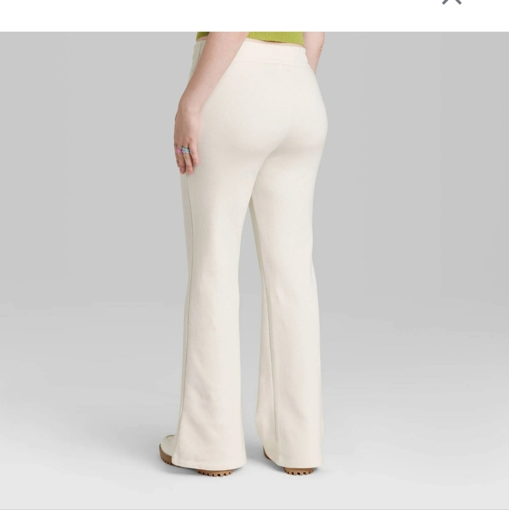 Wild Fable Sweats NWT - Bell Bottom - Picture 3 of 3